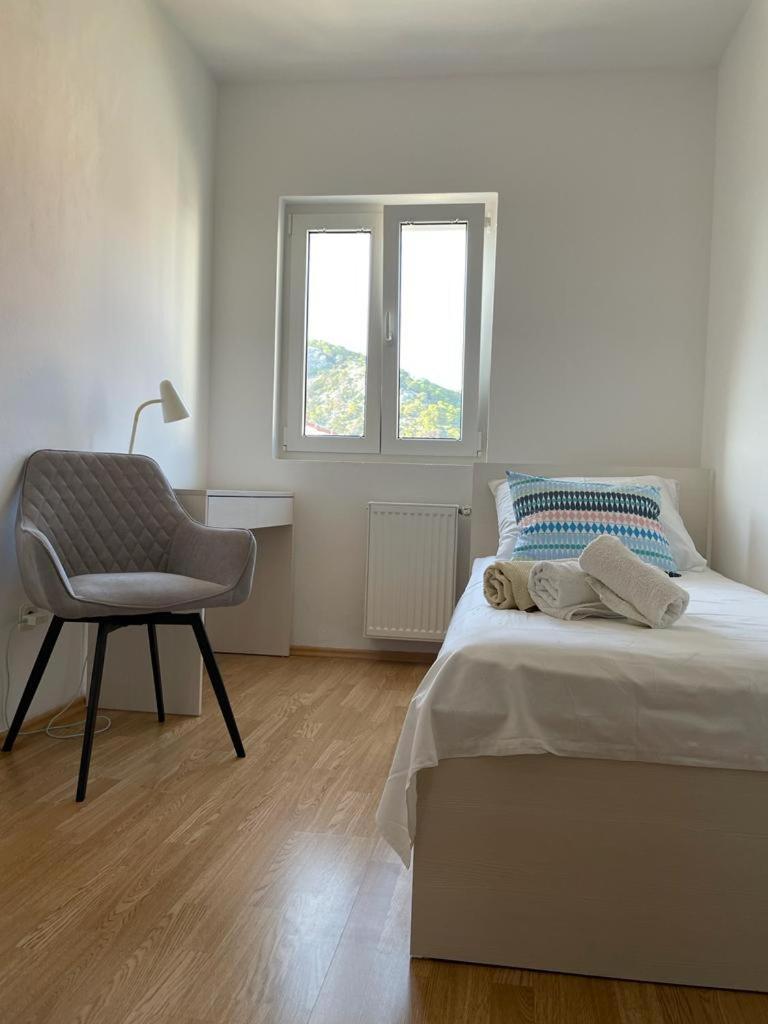 Apartment Place 2 Stay Hvar Town Zewnętrze zdjęcie